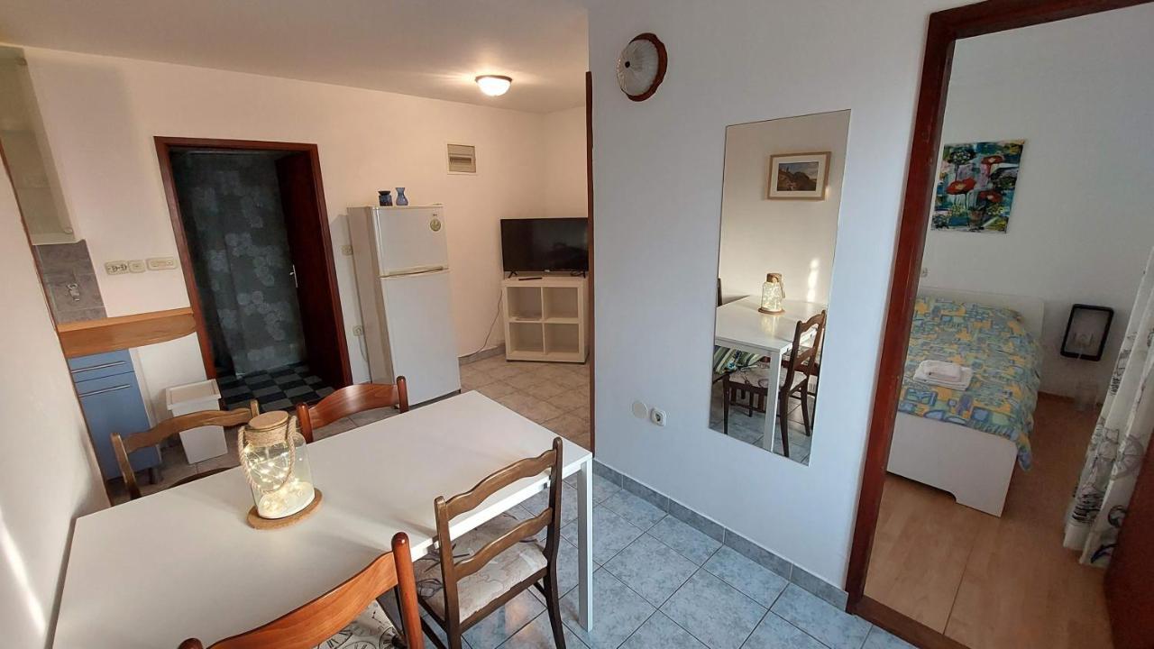 Apartament Casa Di Castello Mali Lošinj Zewnętrze zdjęcie